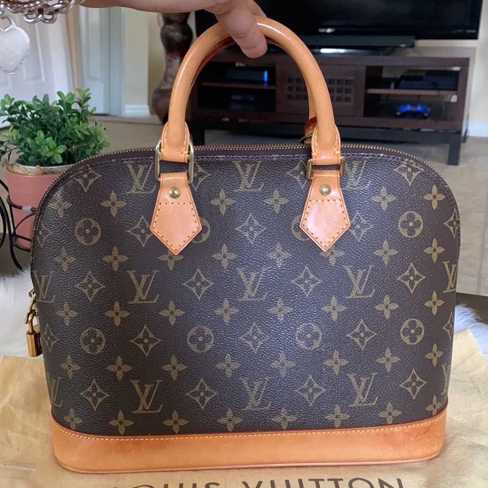 Louis Vuitton vintage Alma Pm Monogram